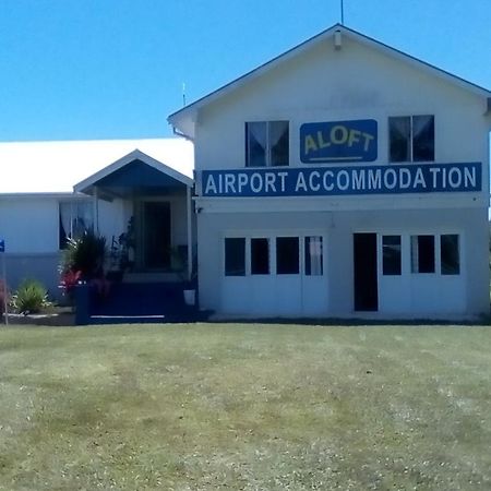 Aloft Airport Accommodation Fua'amotu Екстер'єр фото